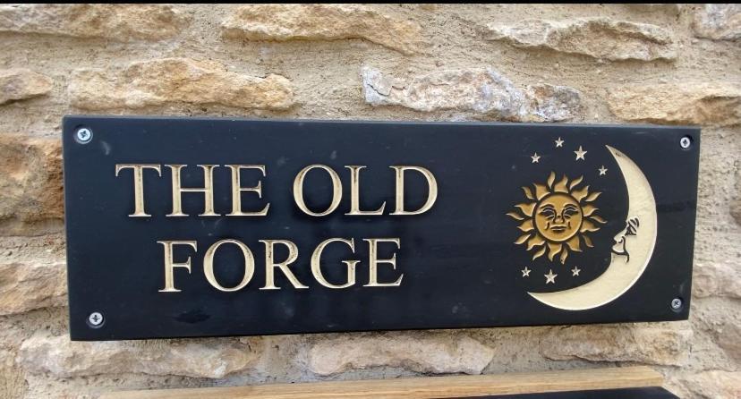 Folly Cottage & The Old Forge 콜런 외부 사진